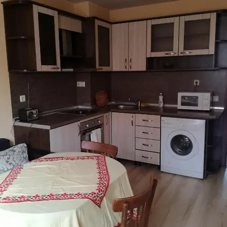 маламир Apartment